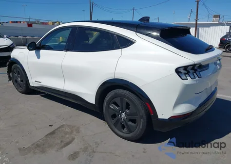 2022 Ford Mustang Mach-E California Route 1 from USA, damaged, VIN 3FMTK2SU8NMA57792